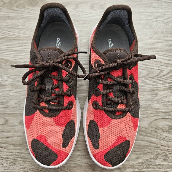 Allbirds Women's Tree Runners Bloom Coral Red Camo Sneaker Size 9 - Picture 5 of 7